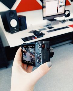 Sony RX100 V: (best Sony camera for Vlogging)