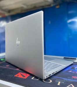HP Envy 14: (best Laptop for battery life)
