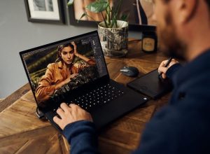 Razer Blade 15: (best laptop for gaming and photo editing)