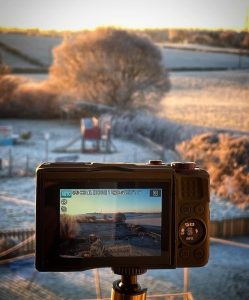 Canon PowerShot G7 X Mark II – Most Popular Used Vlogging Camera Under $500